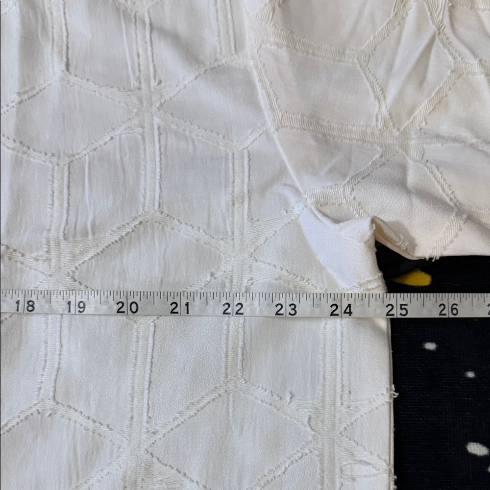 Left Point Shirt and Short Set - Picture 6 of 14